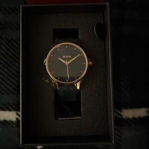 Kensington Leather Navy/Rose Gold watch!